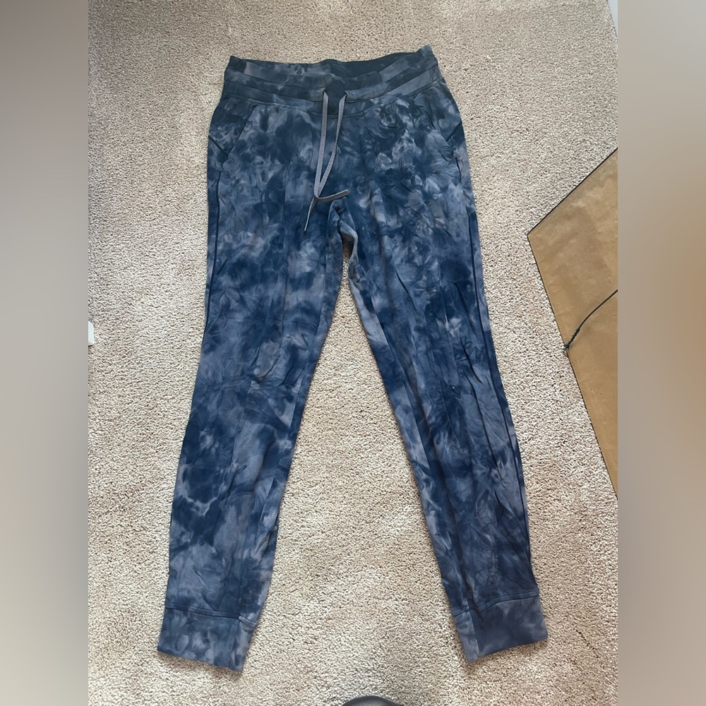 Lululemon Ready to Rulu Joggers